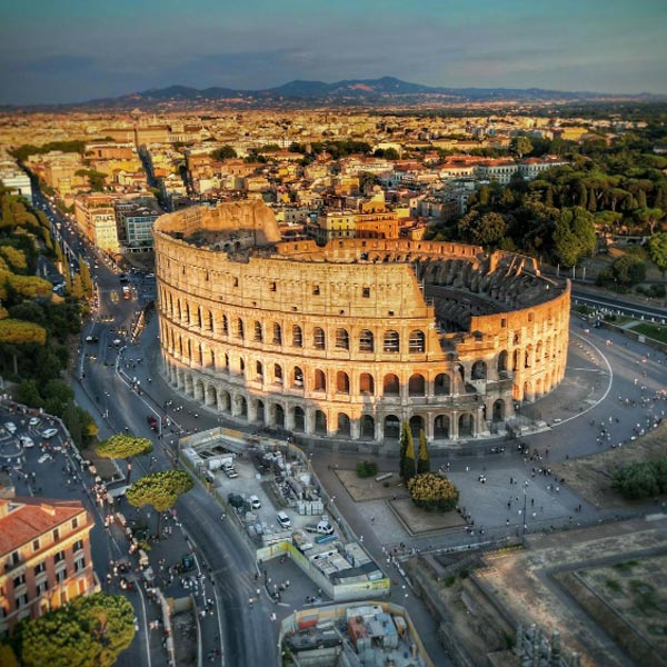 Edificio pubblico con overlay digital twin per gestione del patrimonio immobiliare della PA